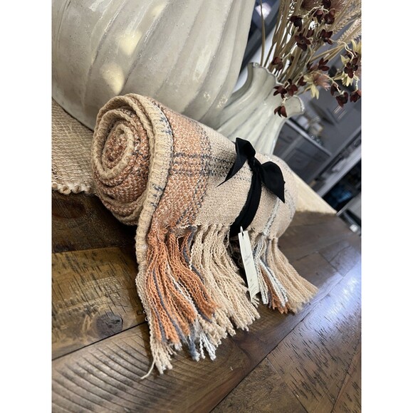 Soft Woven Plaid Throw Blanket - Hearth & Hand with Magnolia - Blush/Sand NEW - Picture 6 of 7